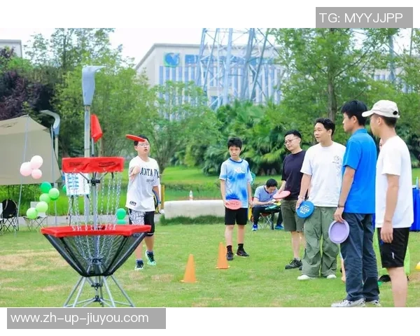 重庆飞盘队比赛经验引发热议各方观点交锋分析飞盘运动发展前景